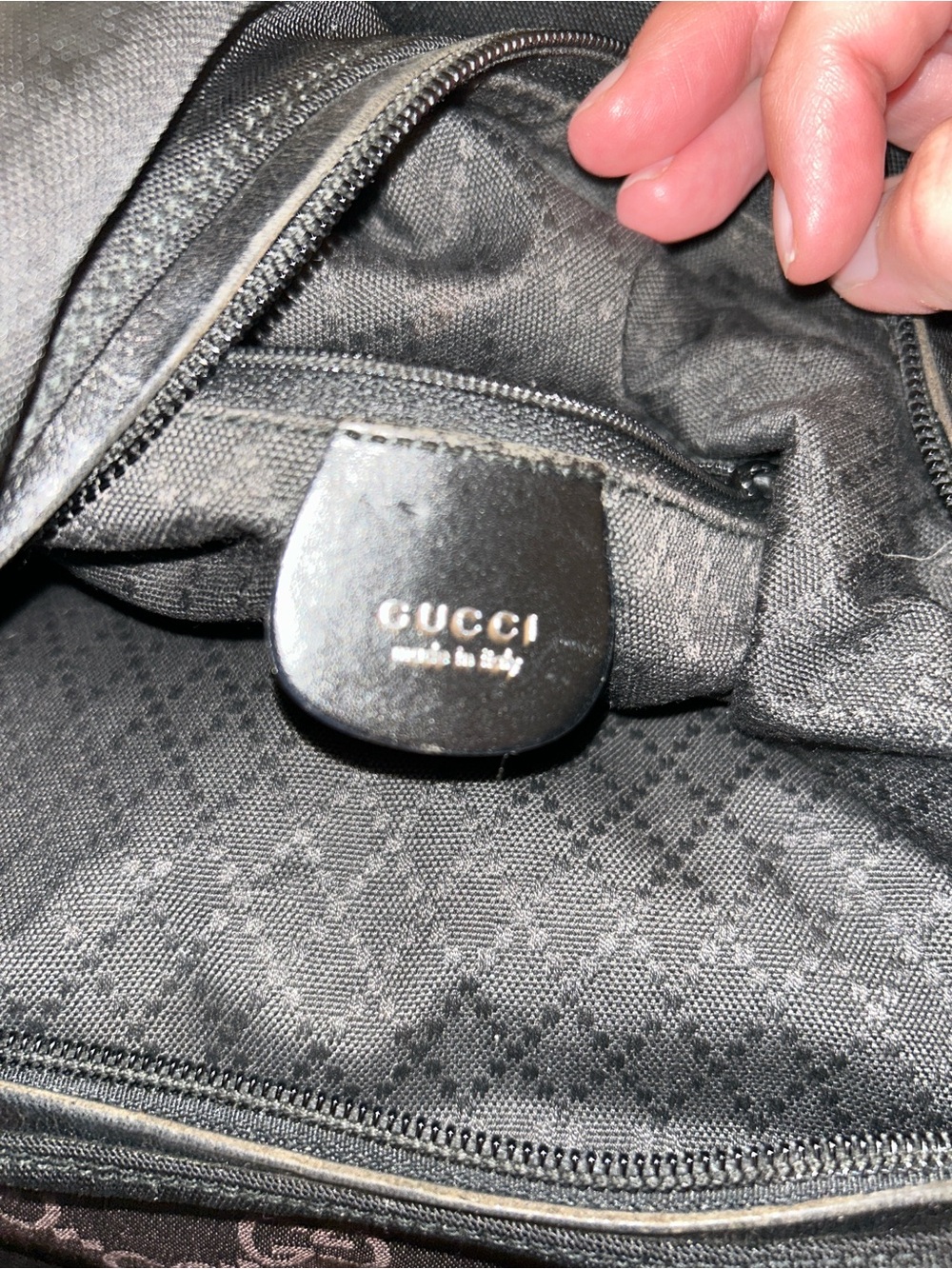Tom Ford-era Gucci black nylon canvas hobo shoulder bag - Picture 10 of 16